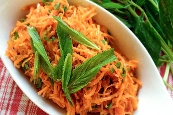 Pickled Carrot Salad With Mint & Coriander Seed