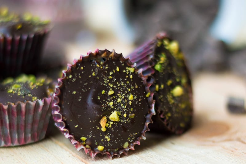 Paleo Chocolate Butter Cups With Cashew Butter
