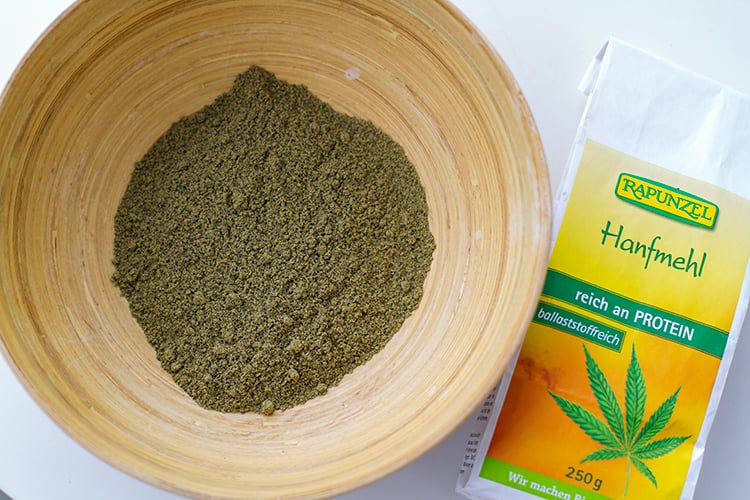 Hemp seed flour - high in protein and low carb