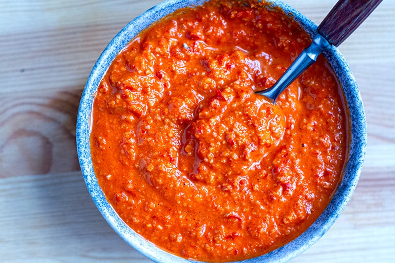 Romesco sauce recipe (vegan, without bread, paleo, Whole30)
