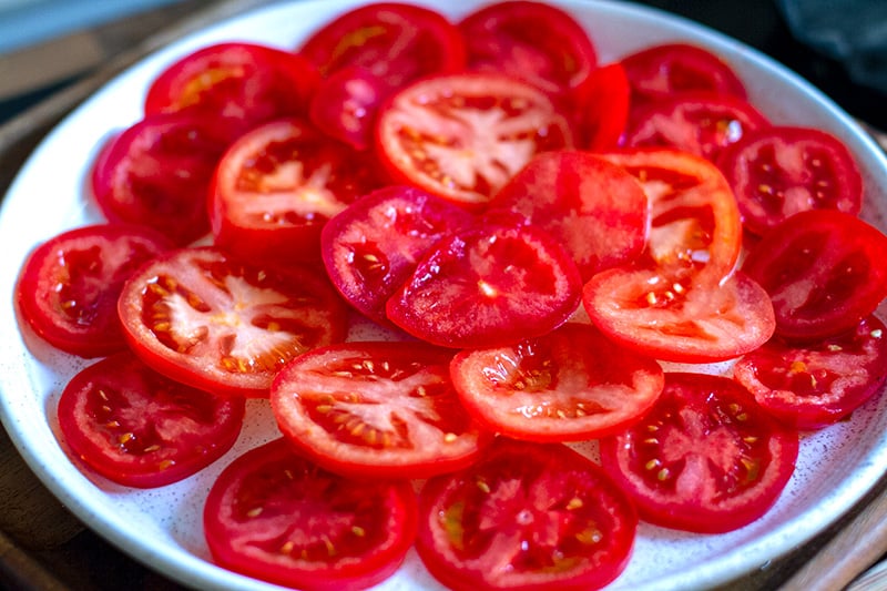 Sliced tomato salad
