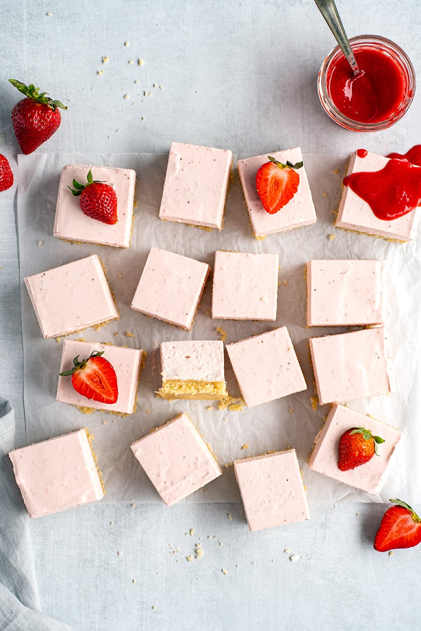 Low-Carb Strawberry Cheesecake Bars (Gluten-Free, No-Bake Recipe)