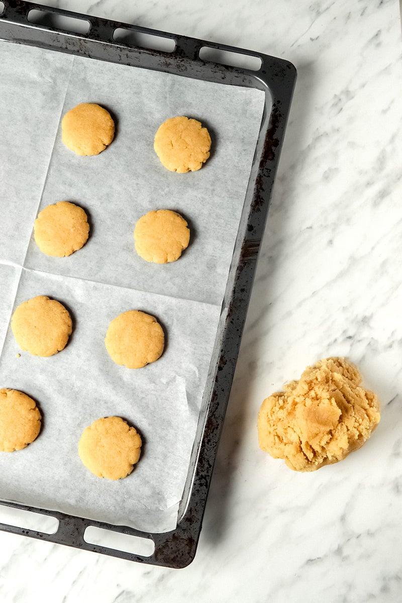 Gluten-free lemon cookies step by step recipe