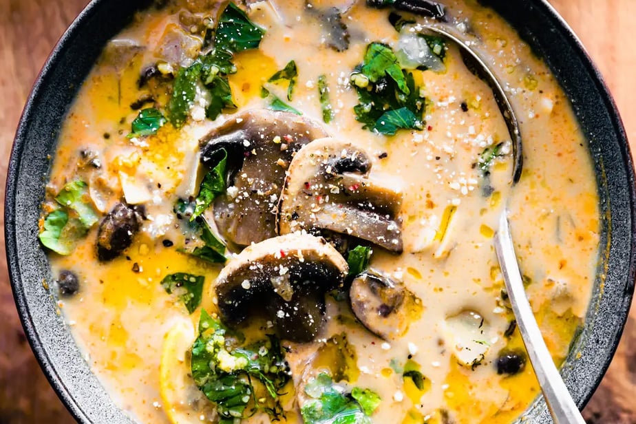 Low carb vegan mushroom soup 