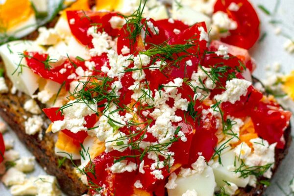 Eggs On Toast With Feta, Tomatoes & Dill