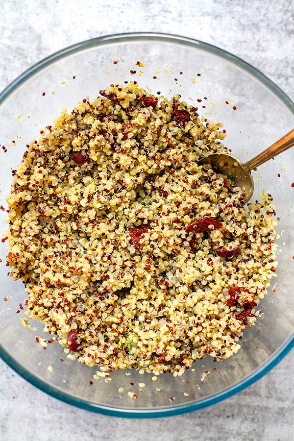 Licuar la ensalada de quinoa