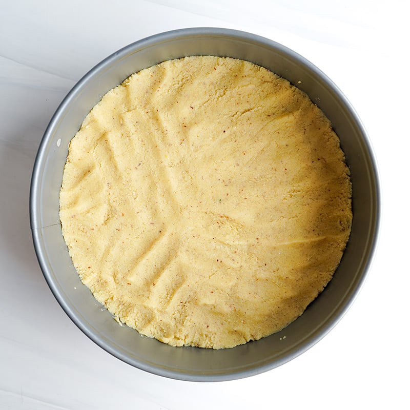 pastel de corteza de tarta de queso en sartén